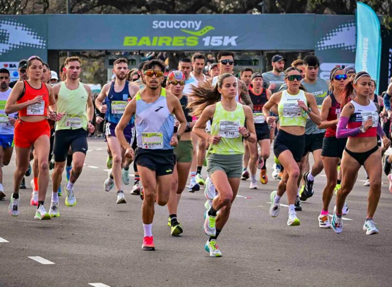 SAUCONY 15K BSAS 1